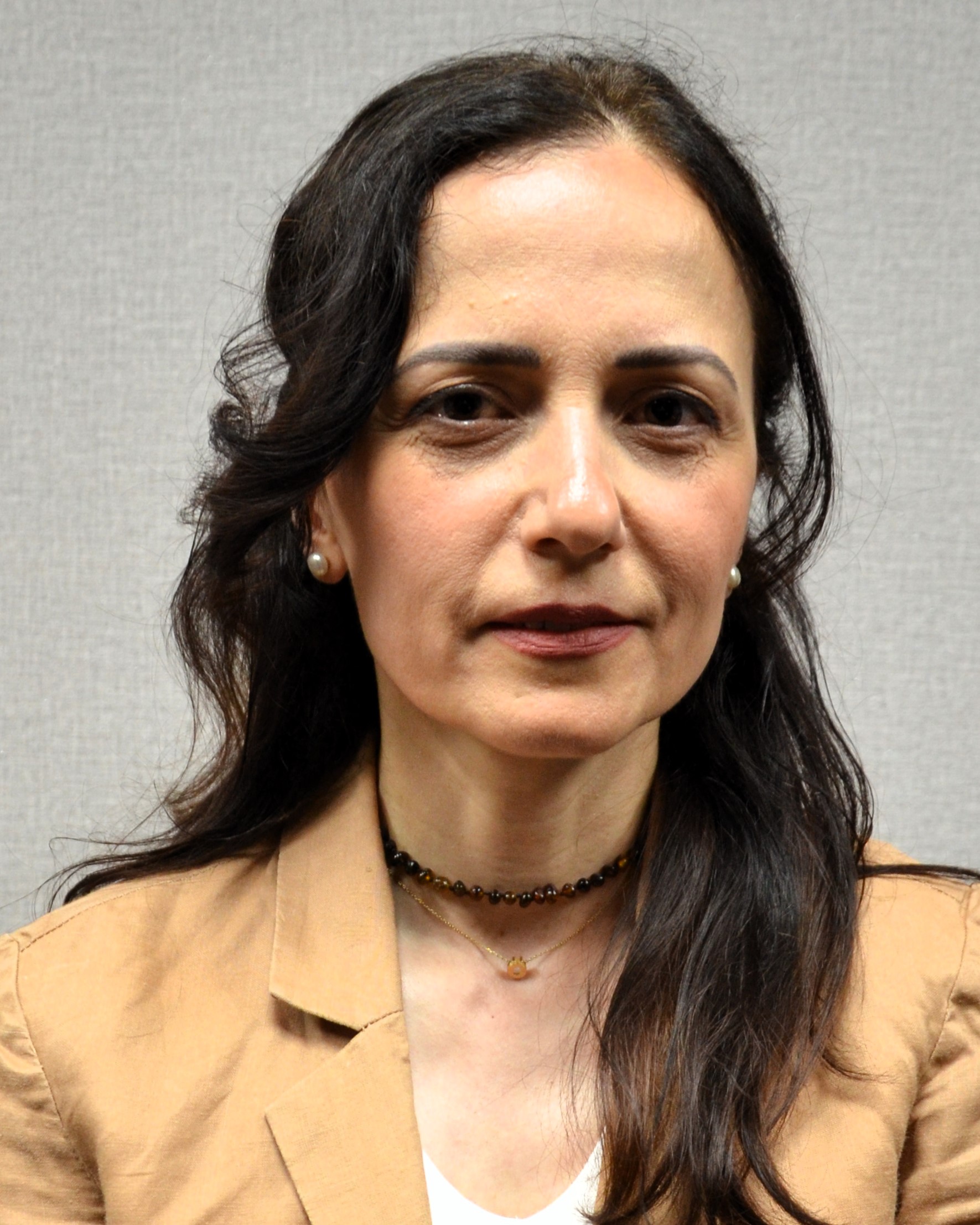 ozlem-toprak